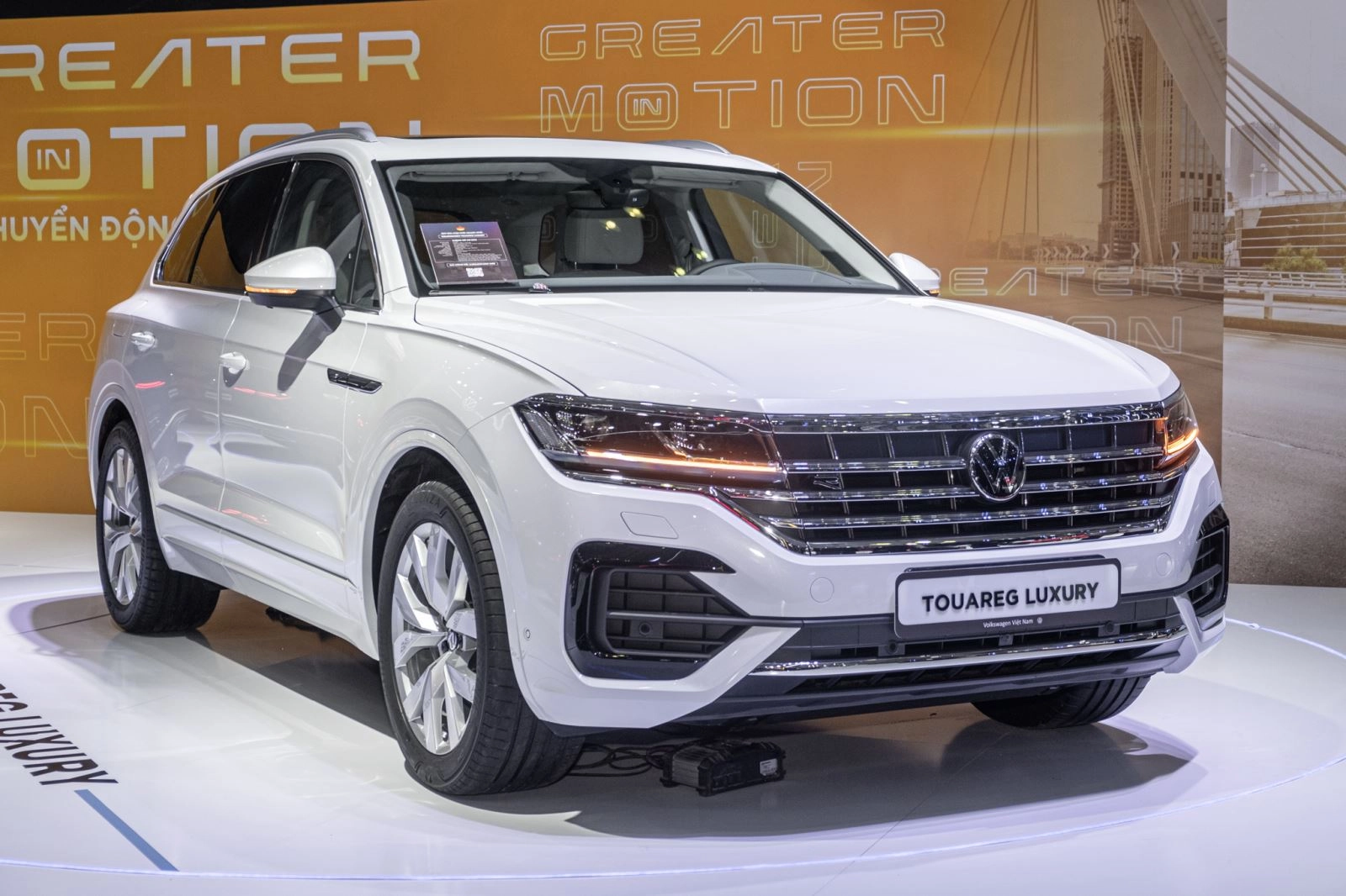 So sánh chi tiết Volkswagen Touareg Elegance và Luxury: Phiên bản nào dành cho bạn?