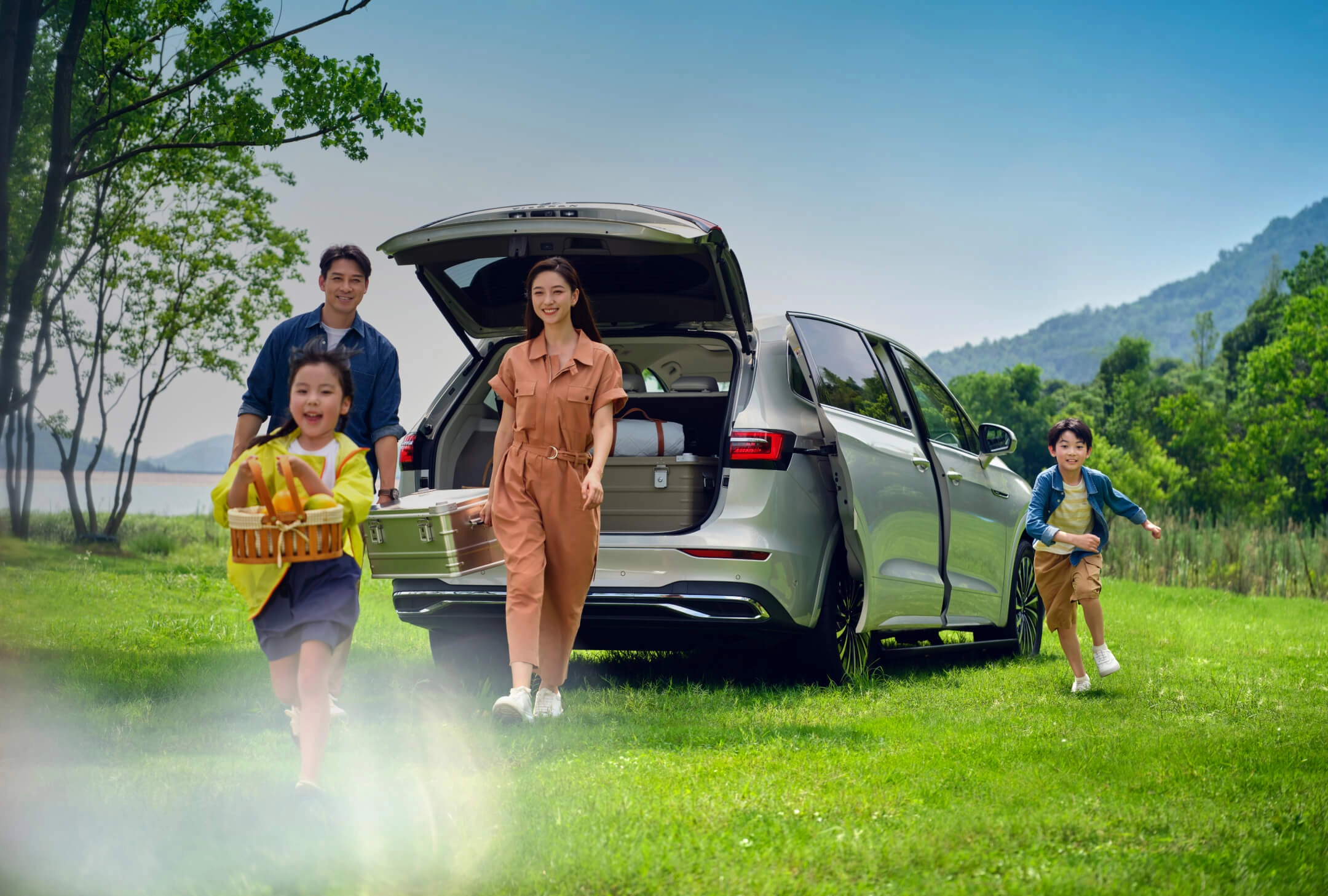 Volkswagen Viloran 2024 Premium